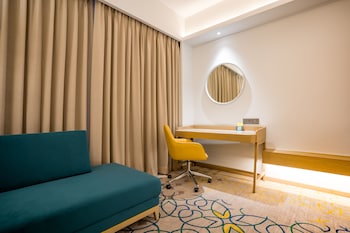 holiday inn lucknow airport an ihg hotel