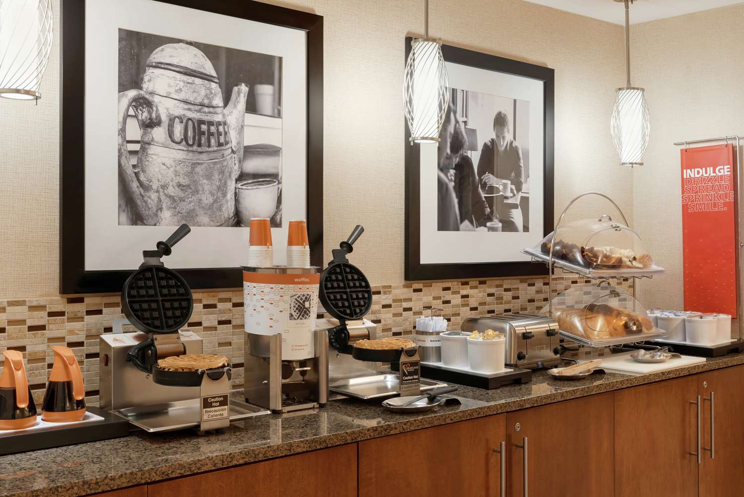 hampton inn west des moines lake drive
