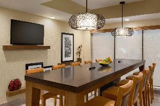 hampton inn west des moines lake drive