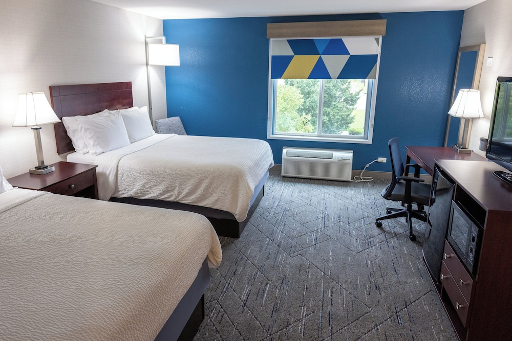 holiday inn express and suites wichita airport by ihg