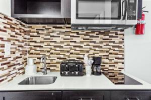 studio 6 wilmington nc