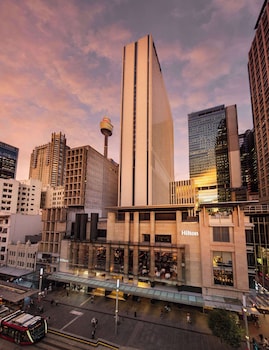 hilton sydney