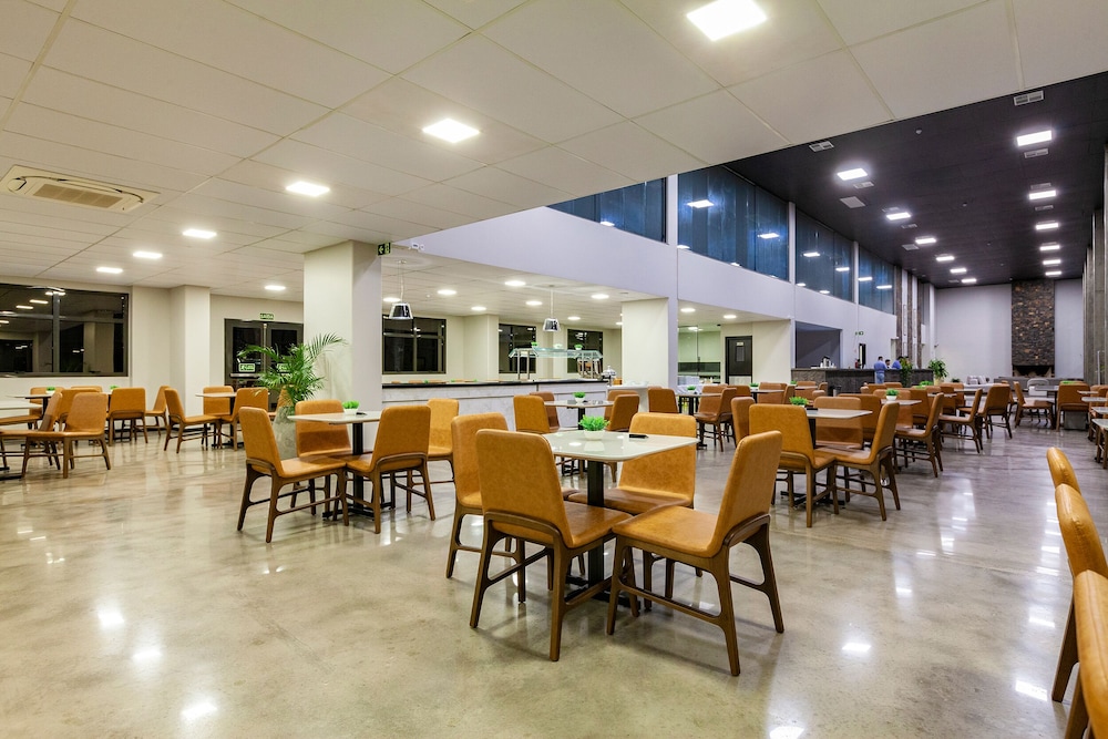 tri hotel antonio prado