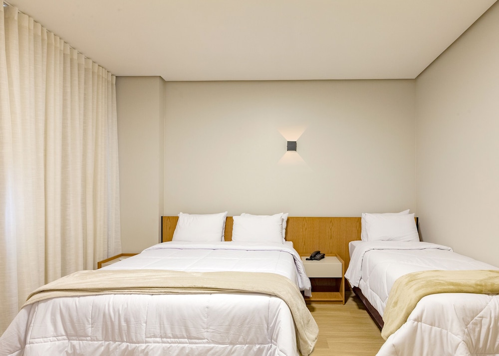 tri hotel antonio prado