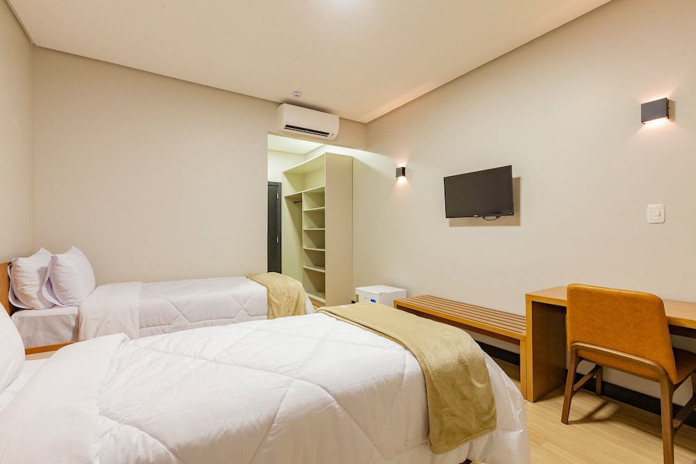 tri hotel antonio prado