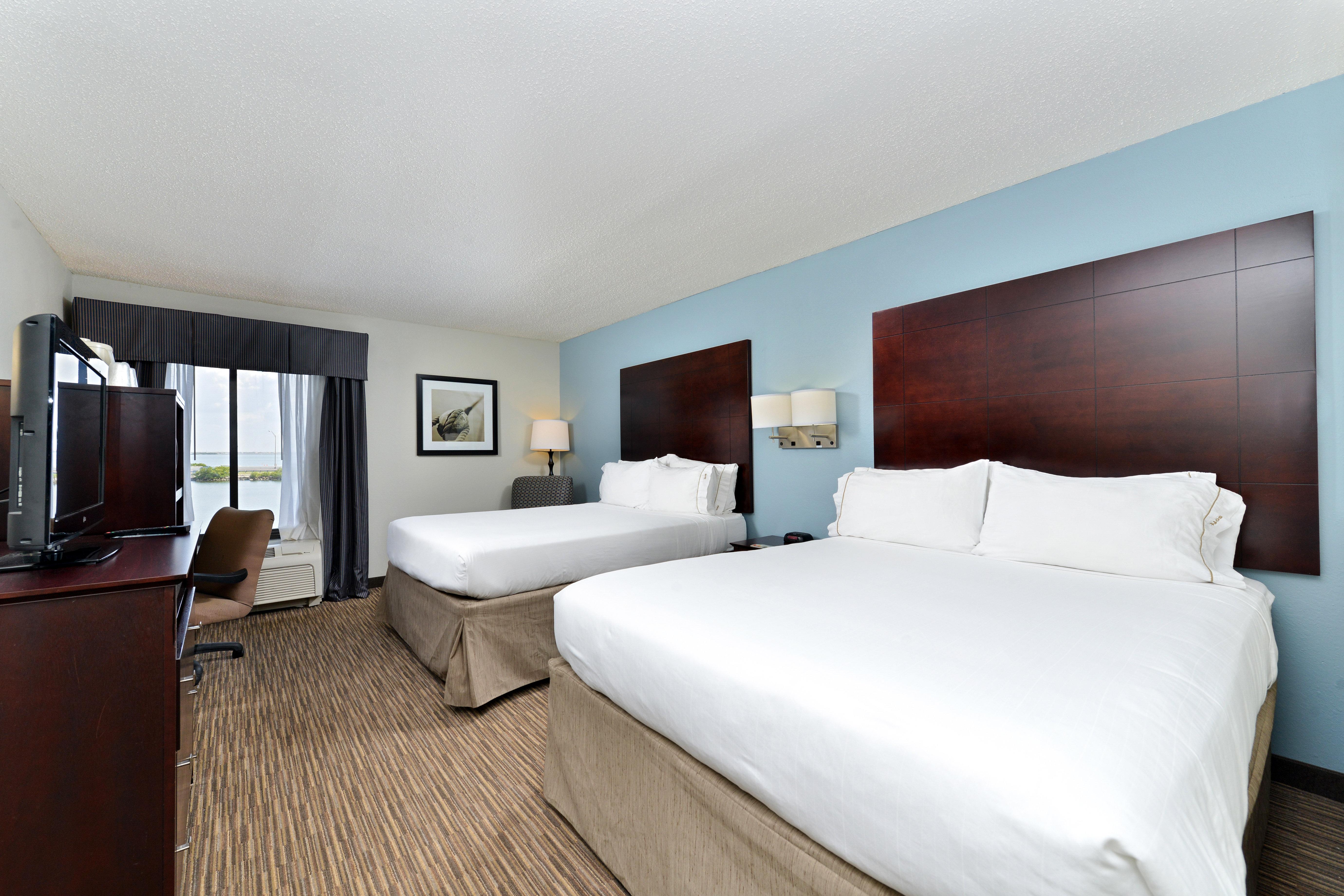 holiday inn express and suites tampa airport