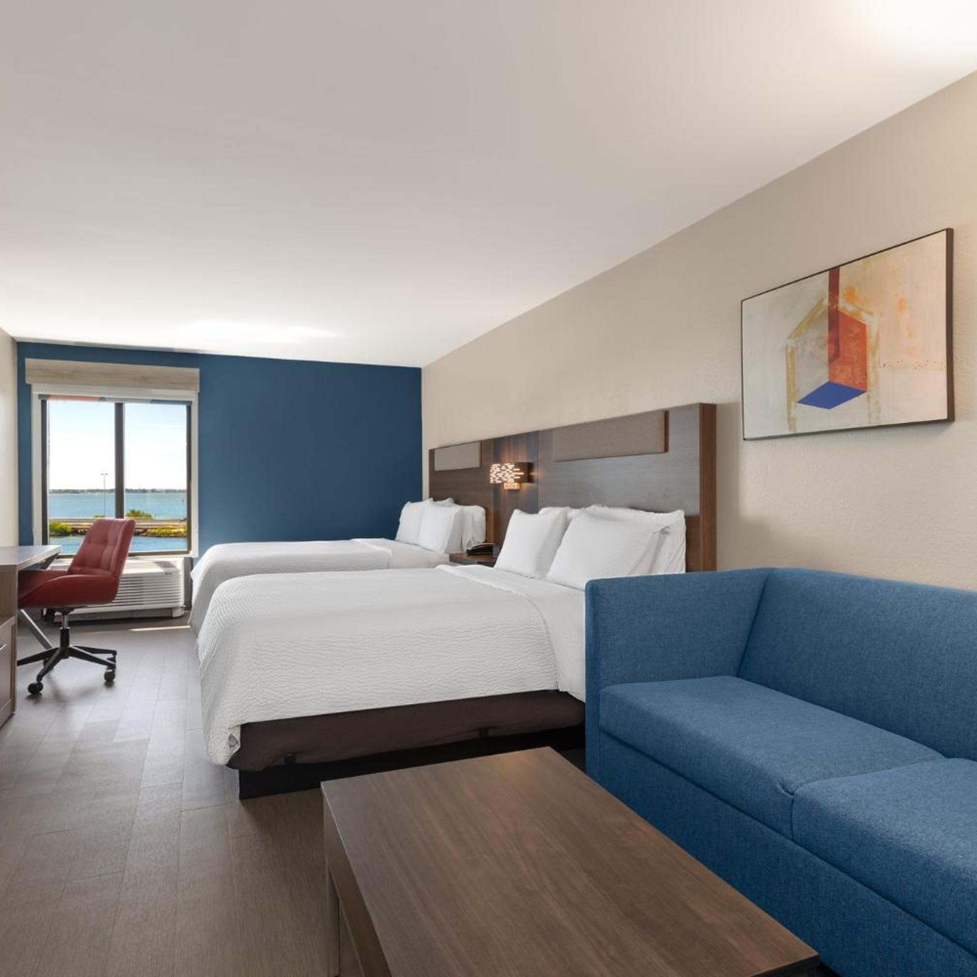 holiday inn express and suites tampa airport