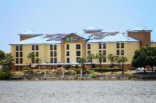 holiday inn express and suites tampa airport