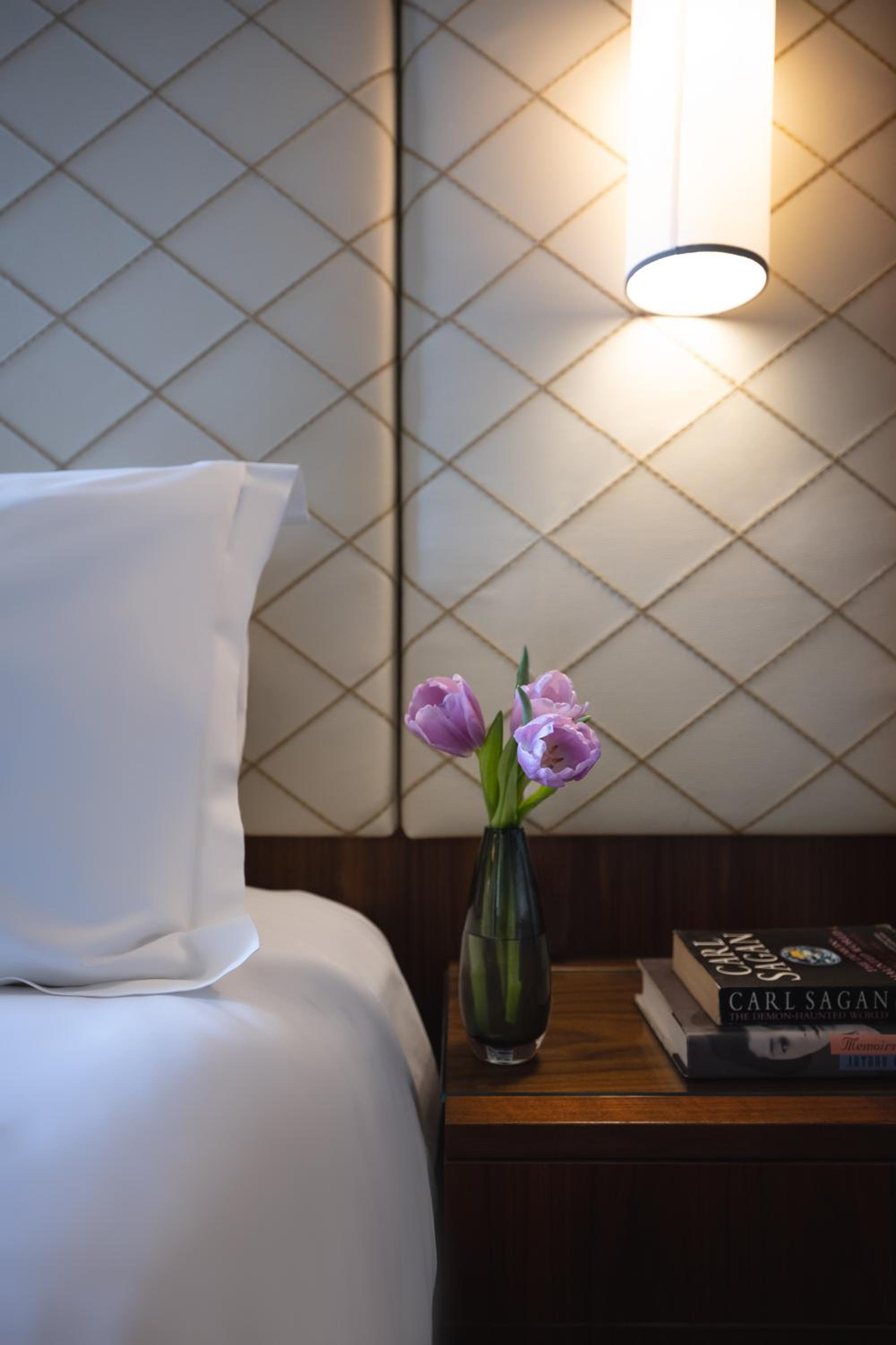 dan panorama tel aviv