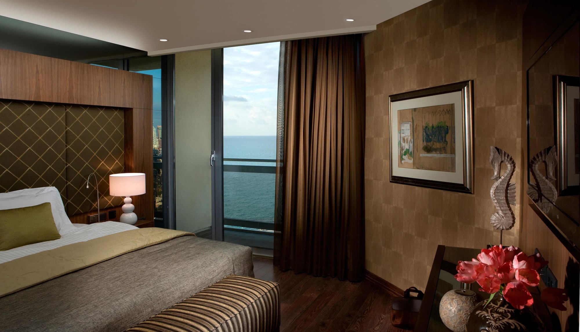 dan panorama tel aviv