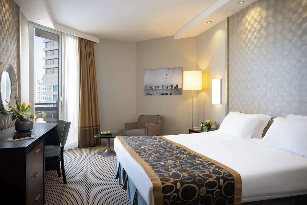 dan panorama tel aviv