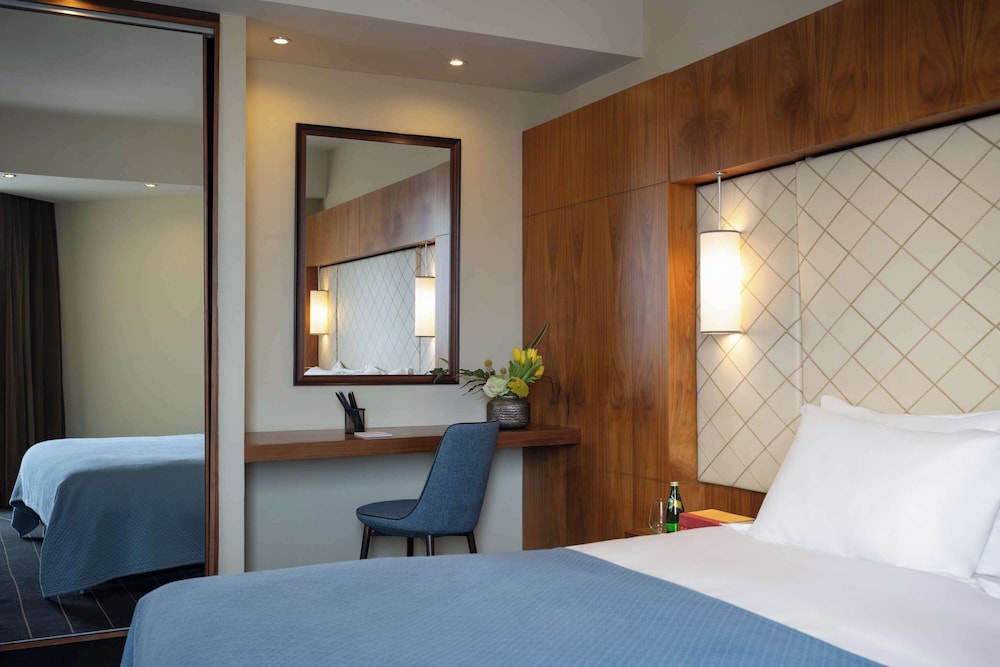 dan panorama tel aviv