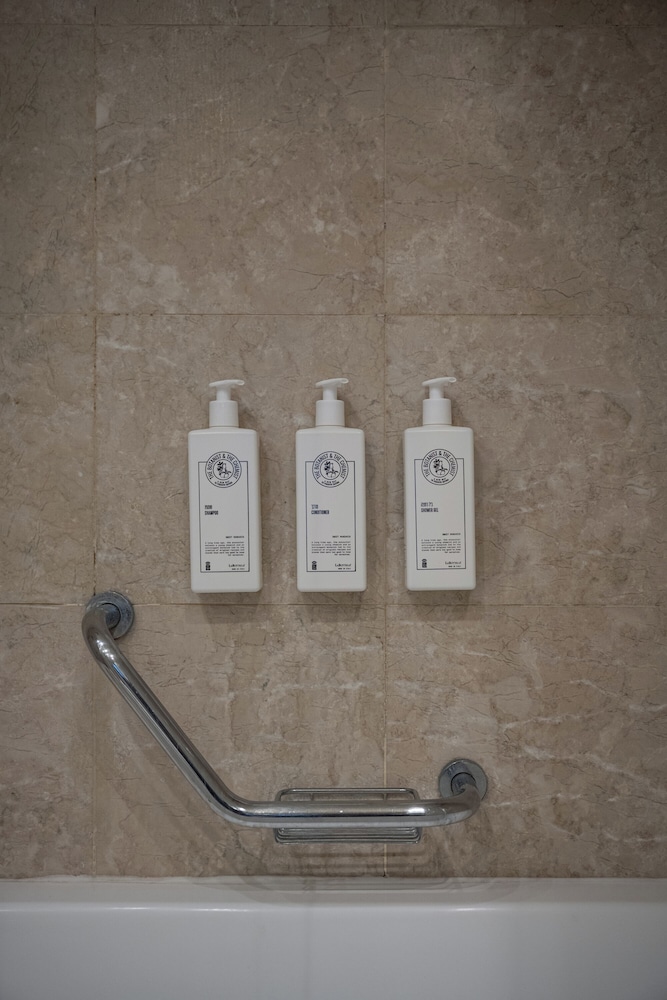 dan panorama tel aviv