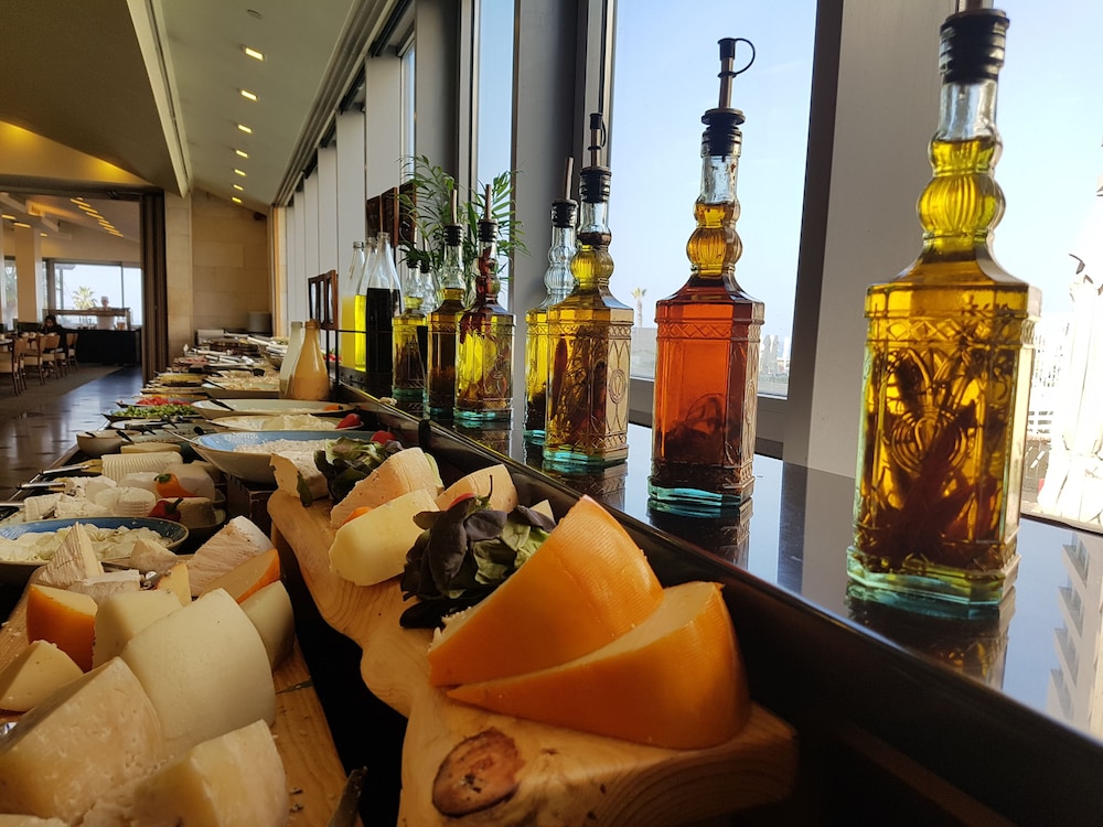 dan panorama tel aviv