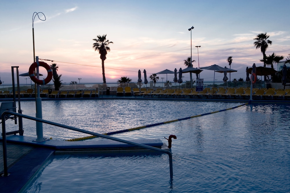dan panorama tel aviv