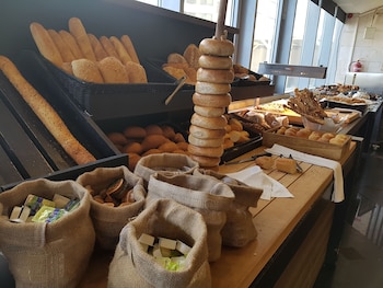 dan panorama tel aviv