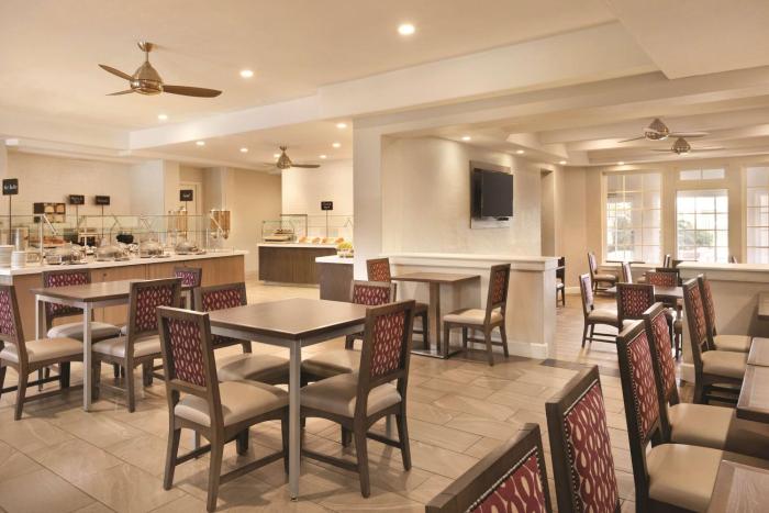 embassy suites by hilton temecula valley wine country