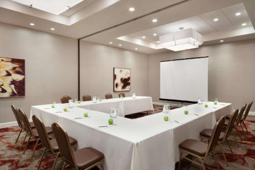 embassy suites by hilton temecula valley wine country