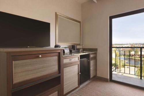 embassy suites by hilton temecula valley wine country