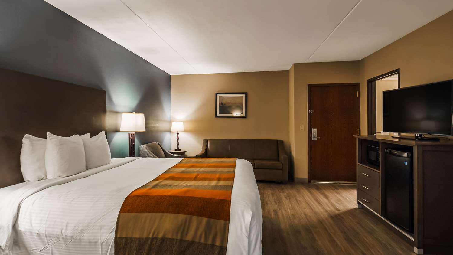 holiday inn express and suites phoenix tempe by ihg