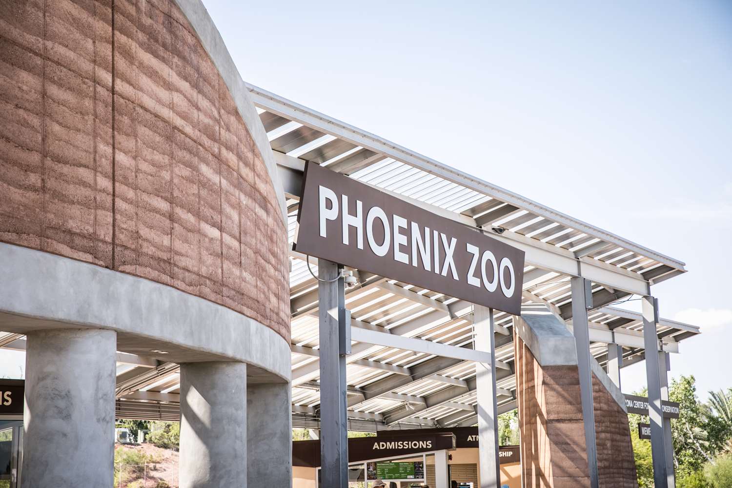 holiday inn express and suites phoenix tempe by ihg