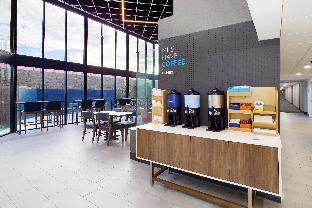 holiday inn express and suites phoenix tempe by ihg