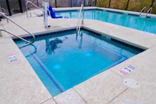 holiday inn express and suites phoenix tempe by ihg