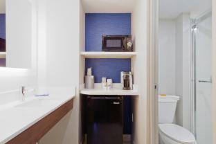 holiday inn express and suites phoenix tempe by ihg