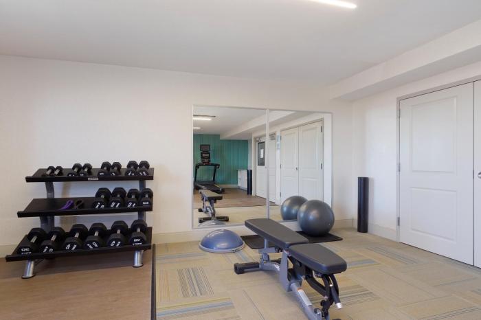 holiday inn express and suites phoenix tempe by ihg