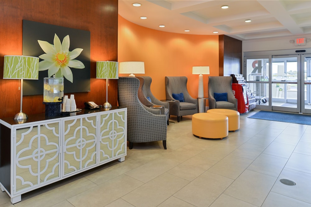 holiday inn express hotel and suites terre haute by ihg