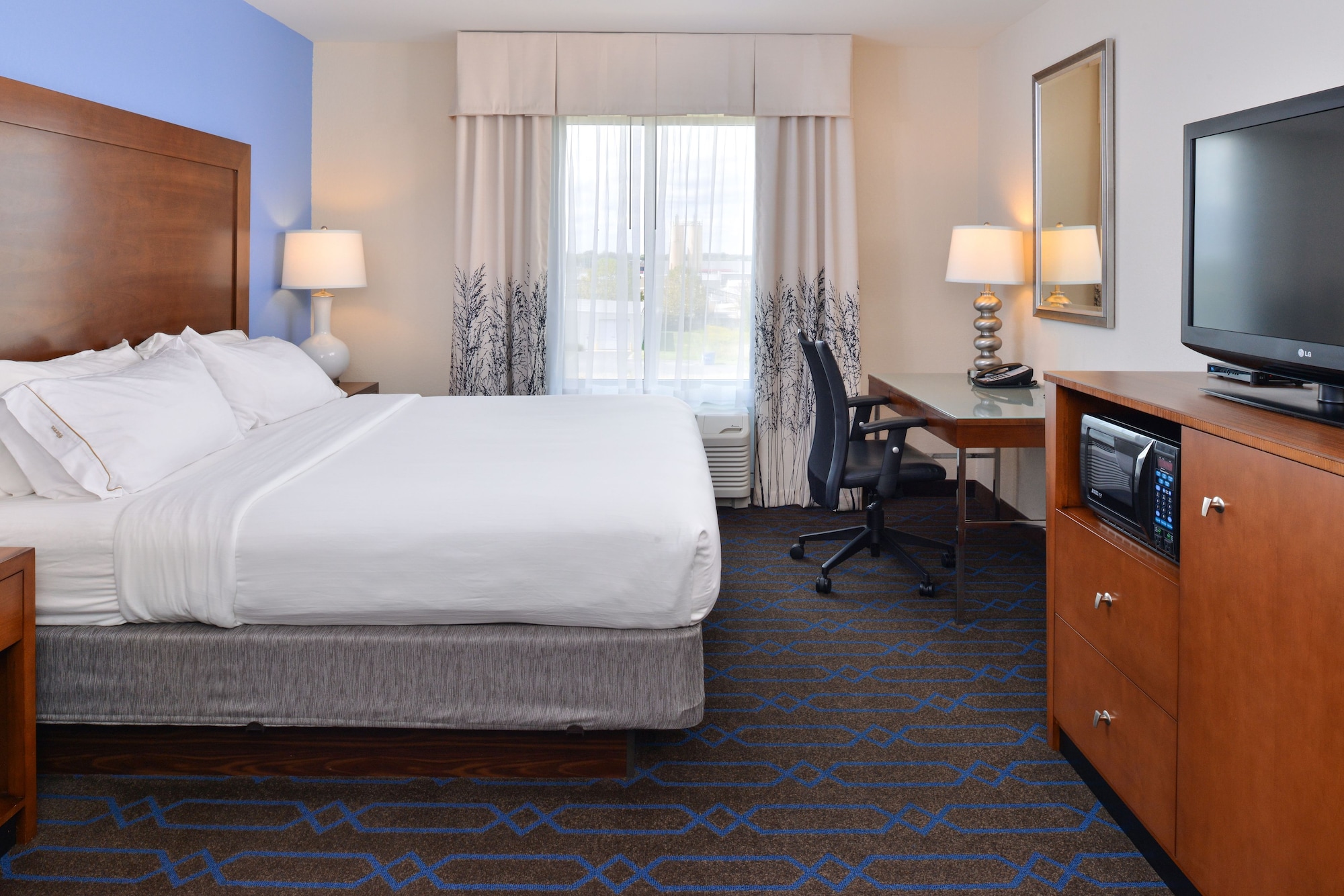 holiday inn express hotel and suites terre haute by ihg