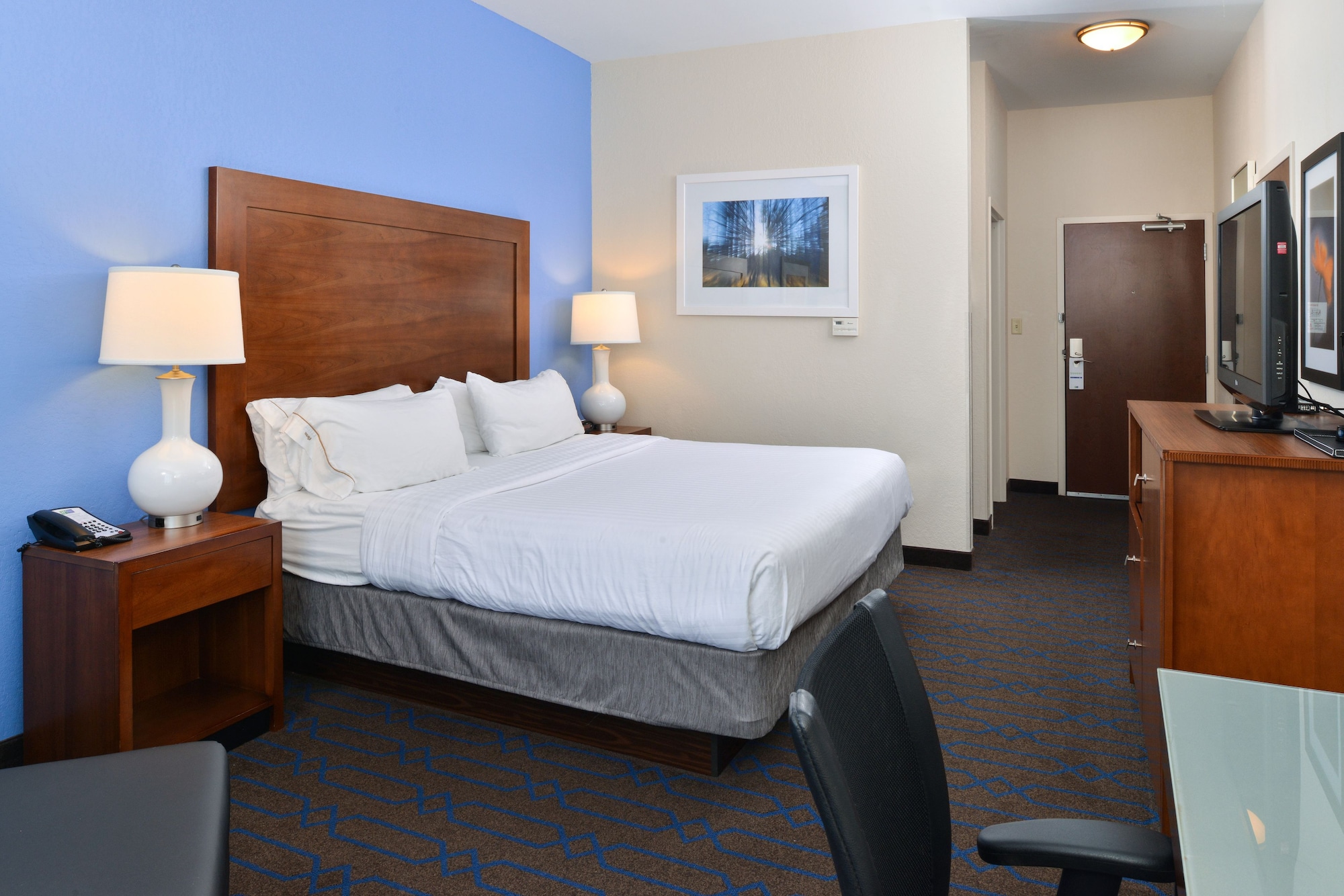 holiday inn express hotel and suites terre haute by ihg