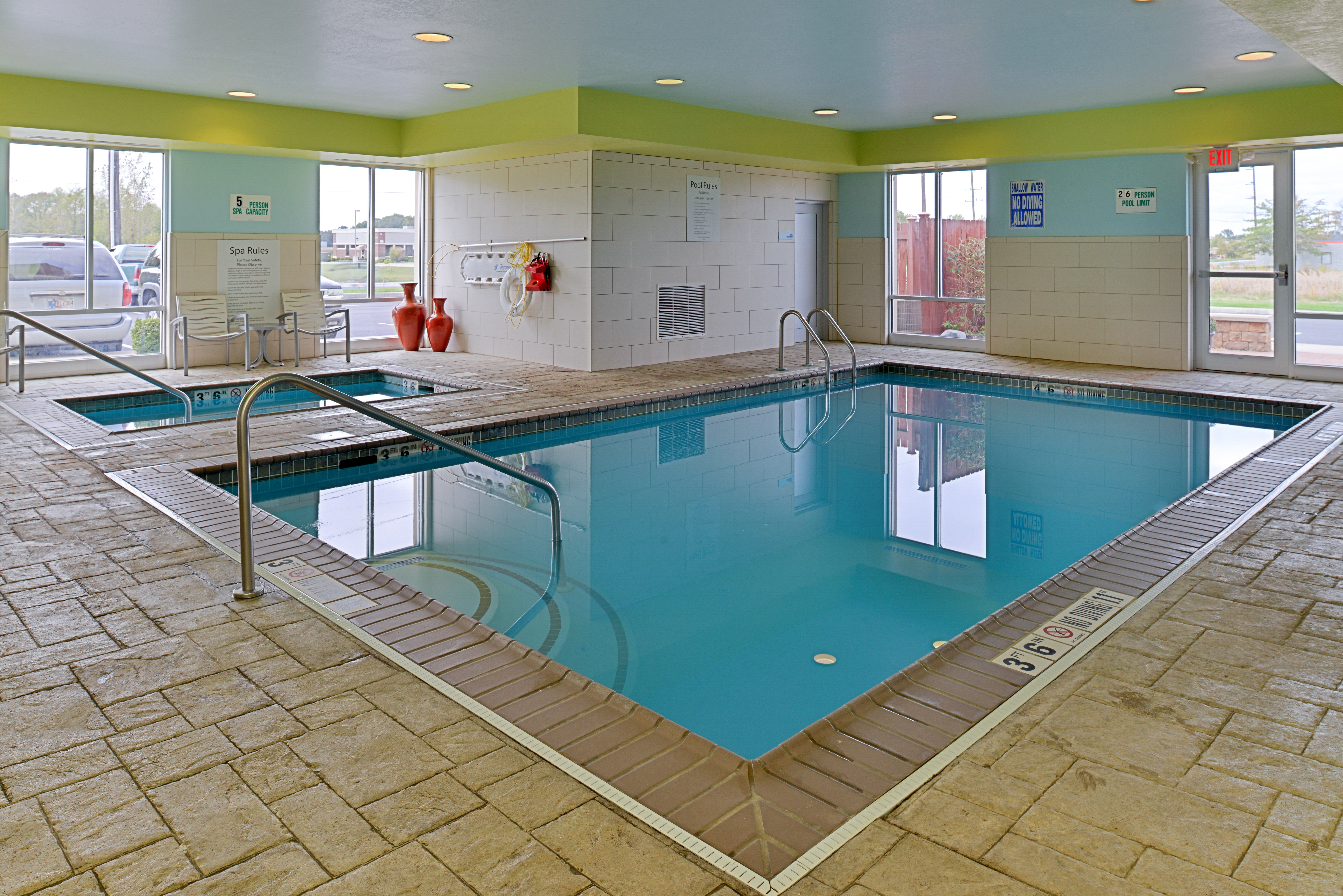 holiday inn express hotel and suites terre haute by ihg