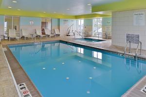 holiday inn express hotel and suites terre haute by ihg