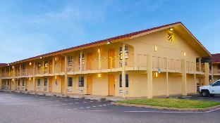 the grand by capital o texarkana i 30