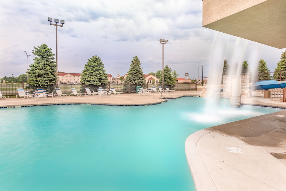 holiday inn express wisconsin dells by ihg