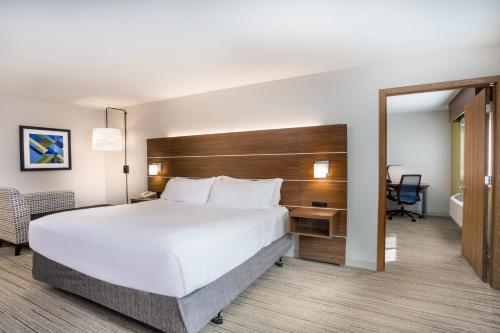 holiday inn express wisconsin dells by ihg