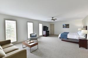 holiday inn express wisconsin dells by ihg