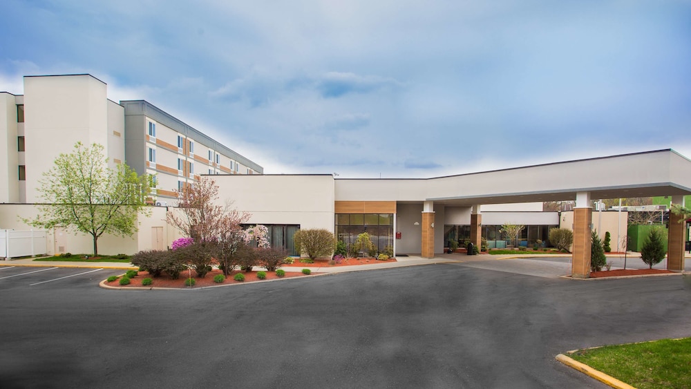 best western plus new englander