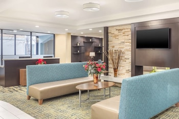 Best Western Plus New Englander,Stoneham>>Boston,3 star