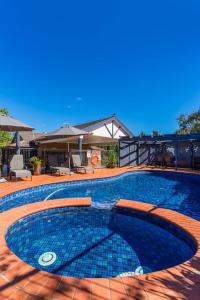 Blazing Stump Motel & Suites,Murray East>>Albury,3 star