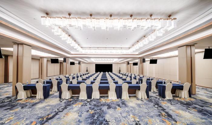holiday inn riverside wuhan an ihg hotel