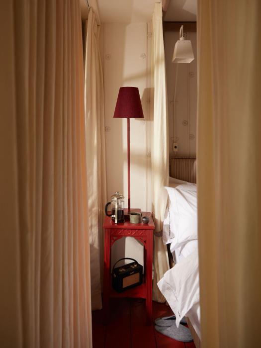 no 1 by guesthouse york