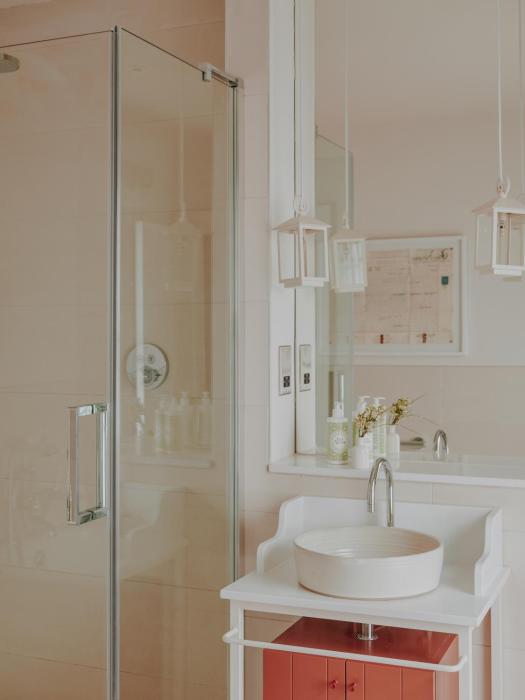 no 1 by guesthouse york