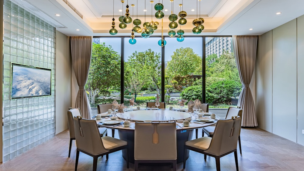 crowne plaza zhengzhou by ihg
