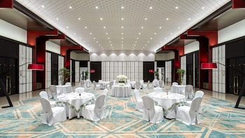 crowne plaza zhengzhou by ihg