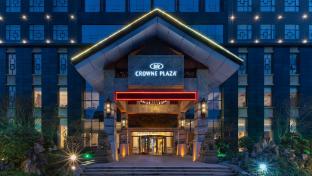 crowne plaza dujiangyan by ihg