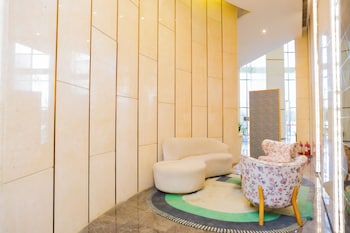 livbox hotel at supernova