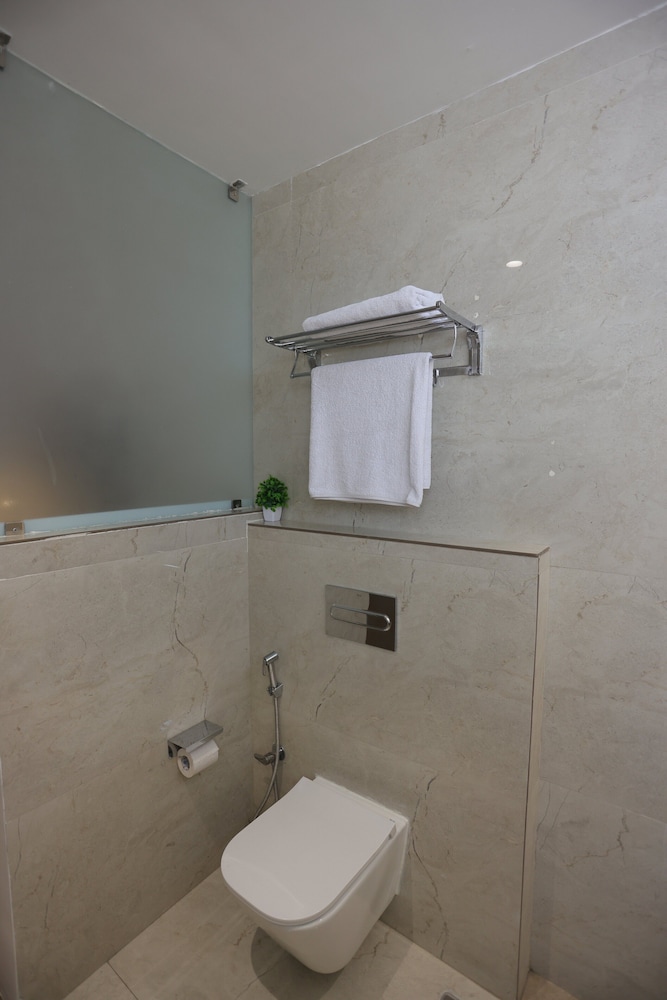 lux 9 suites and studios