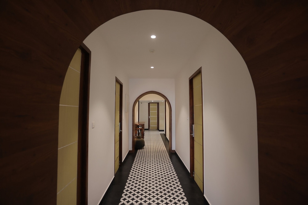 lux 9 suites and studios